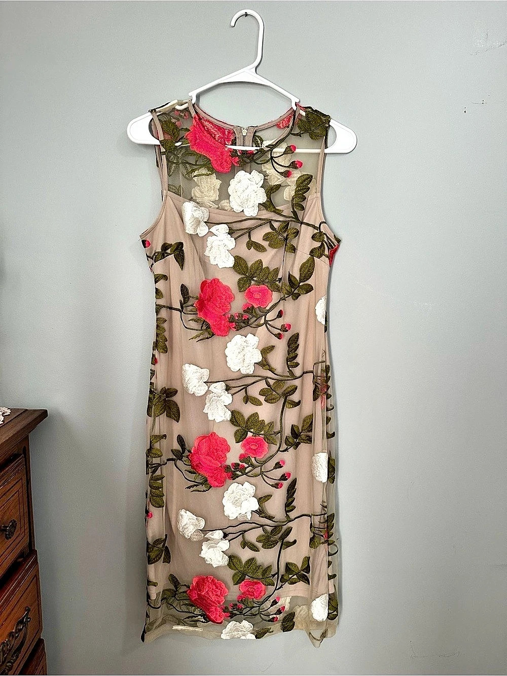 Floral Embroidered Midi Dress in Pink & White Like New